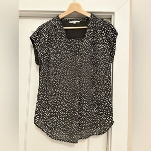 Dotted Short Sleeve Blouse